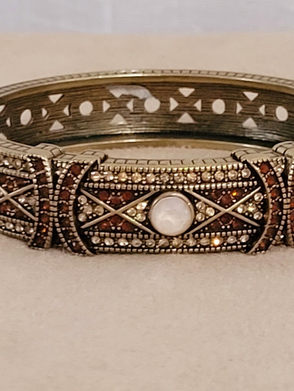 Heidi Daus Bangle - Picture 4 of 10